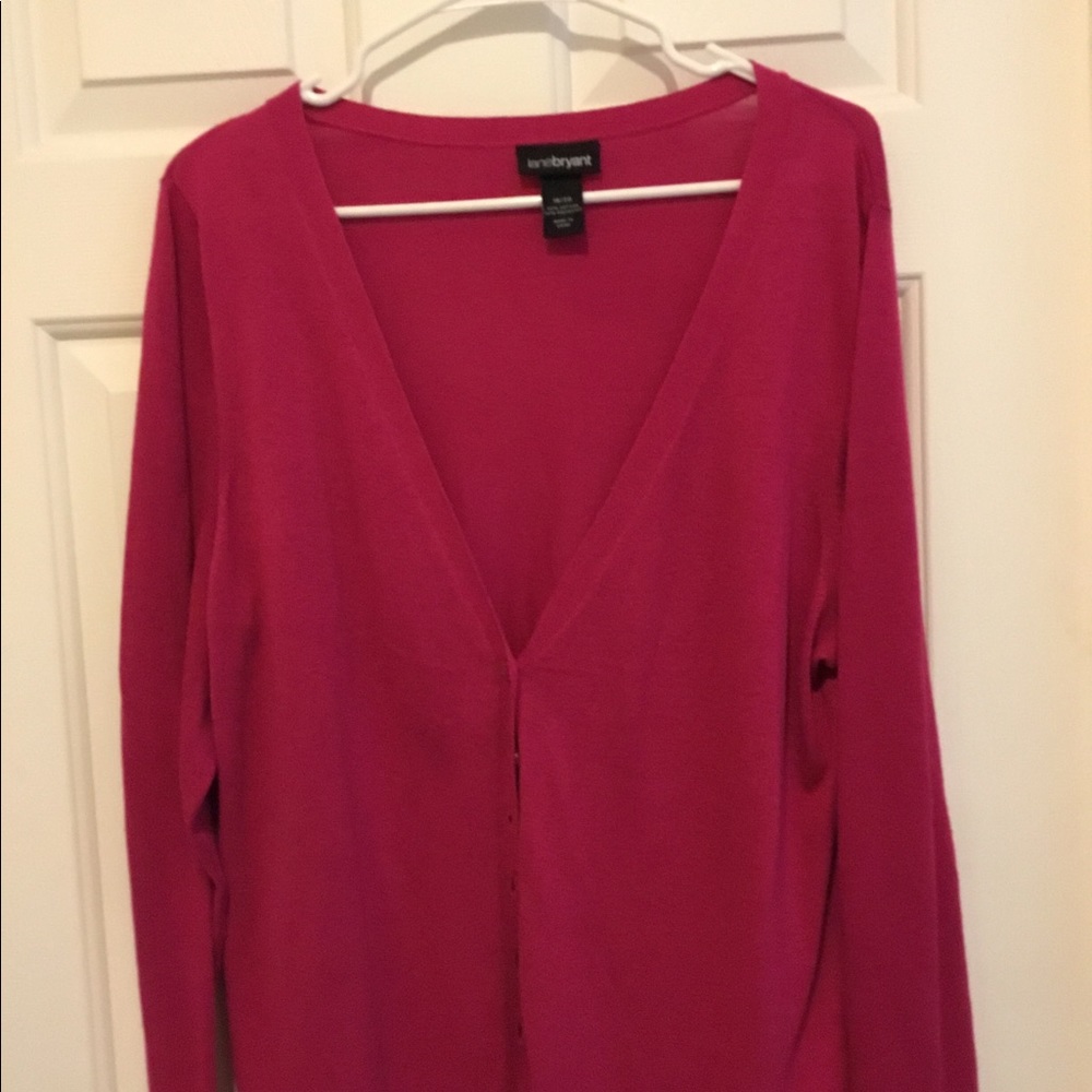 Never worn lightweight sweater